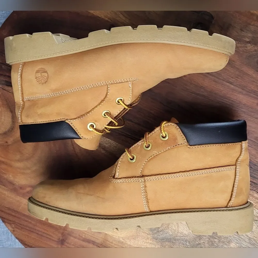 Timberland 3-Eye Chukka Boot Wheat Big Kids Junior's size 6 (EU 39) 7190R